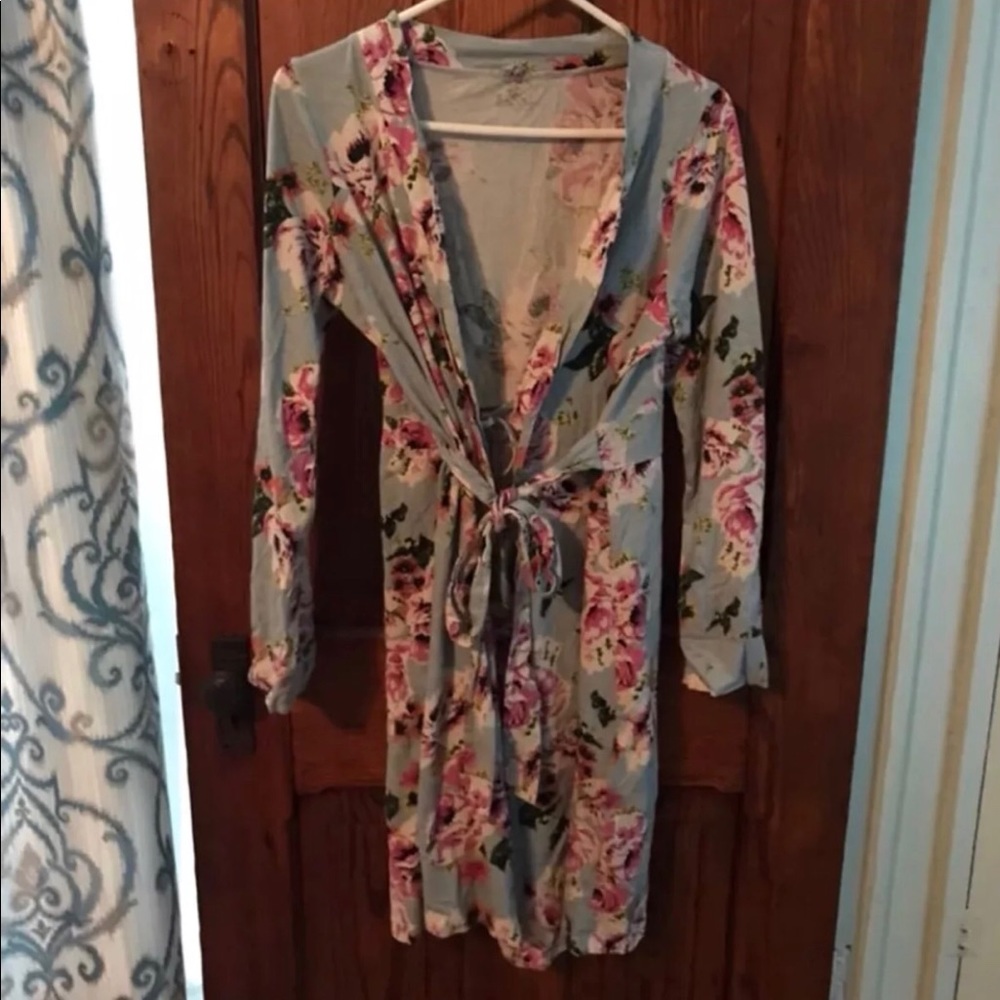 Floral robe